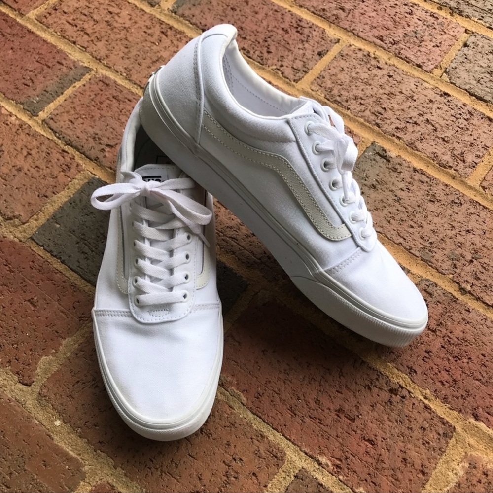 Vans White Sneakers Classic Low-Top